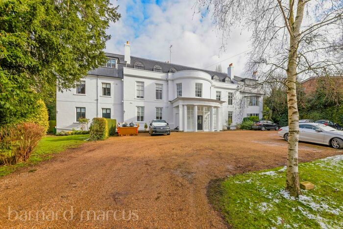 1 Bedroom Apartment To Rent In The Grove, Epsom, KT17