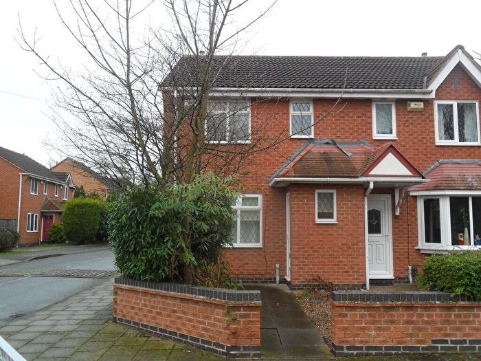 3 Bedroom Semi-Detached House To Rent In Lambourne Drive, Bramcote, NG8