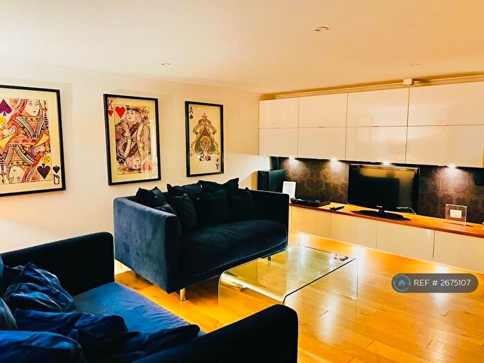 1 Bedroom Flat To Rent In Lower Rock Gardens, Brighton, BN2