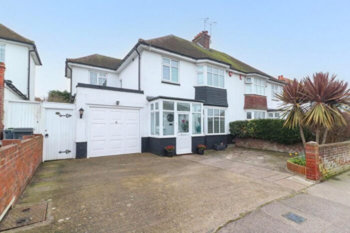 4 Bedroom Semi-Detached House For Sale In Foreland Avenue, Margate, Kent, CT9