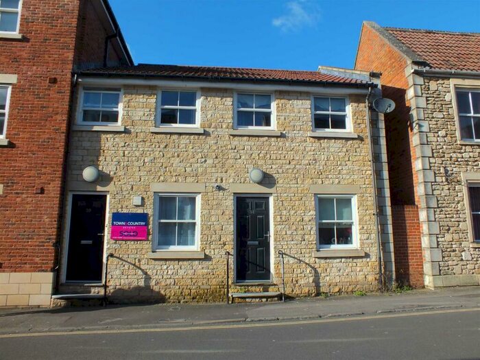2 Bedroom Terraced House To Rent In Duke Street, Trowbridge, BA14