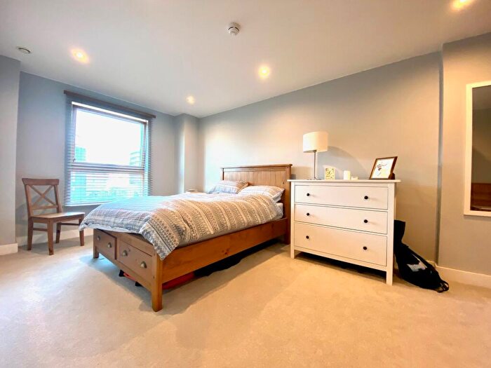 2 Bedroom Apartment To Rent In Mackenzie House, Clarence Dock, LS10