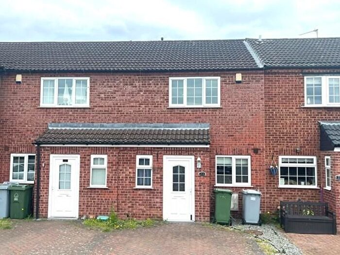 2 Bedroom Town House For Sale In Beverley Close, Rainworth, NG21