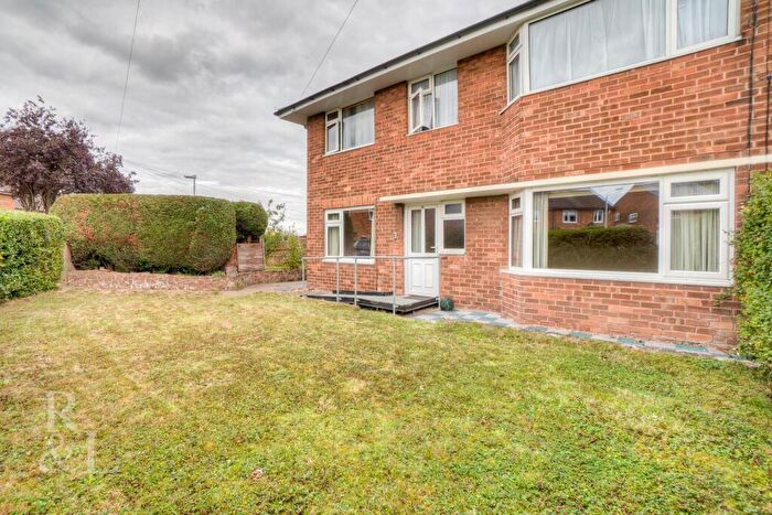 2 Bedroom Flat For Sale In Green Acre, Edwalton, Nottingham, NG12
