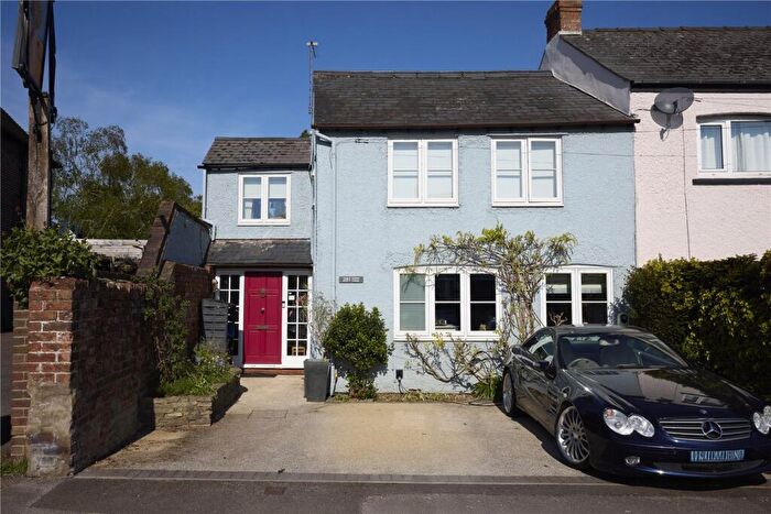 3 Bedroom Semi-Detached House For Sale In Old Bath Road, Cheltenham, Gloucestershire, GL53