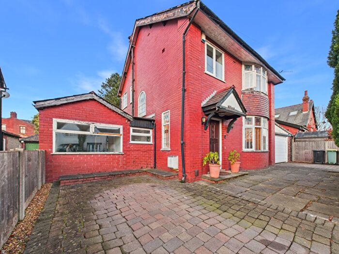 3 Bedroom Detached House For Sale In Victoria Road, Fulwood, PR2