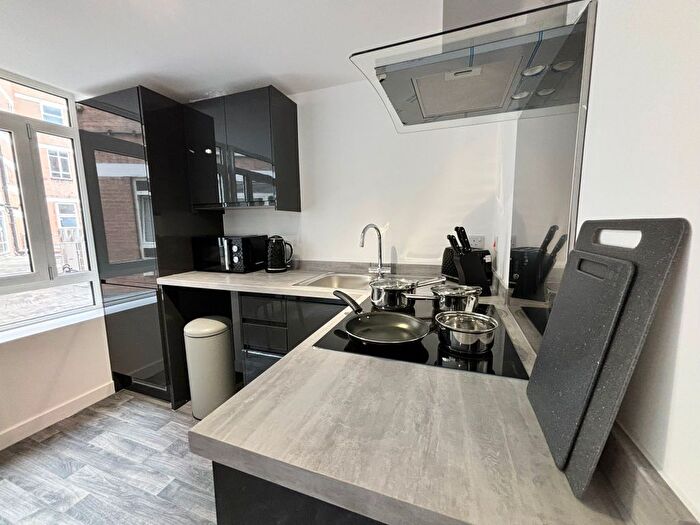 1 Bedroom Flat To Rent In Church Street, Sheffield, S1