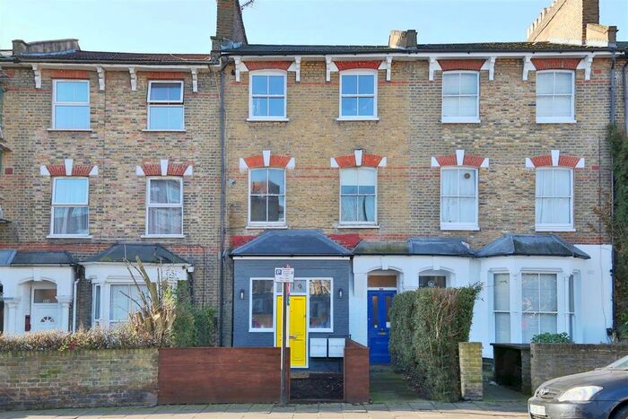 1 Bedroom Flat To Rent In Amhurst Road, Stoke Newington, N16