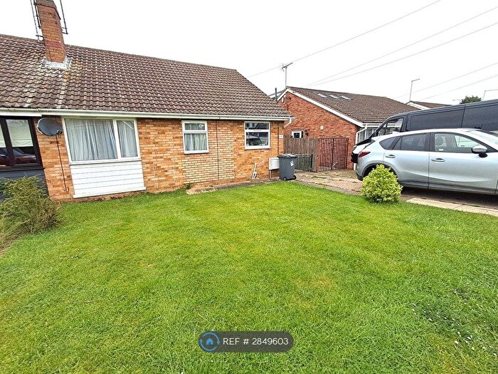 3 Bedroom Bungalow To Rent In St Marys Close, Peterborough, PE6
