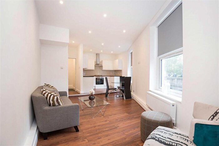 2 Bedroom House To Rent In Queens Grove, St John's Wood, London, NW8
