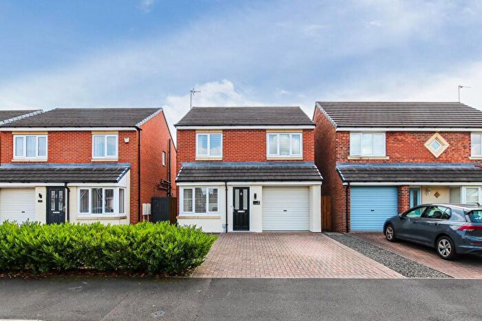 3 Bedroom Detached House For Sale In Mead Court, Forest Hall, NE12