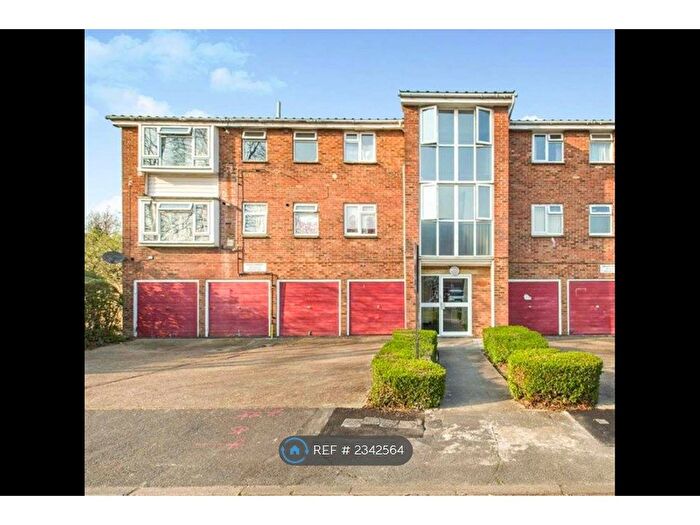 1 Bedroom Flat To Rent In Thamesmead, London, SE28