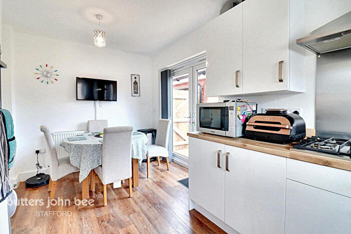 5 Bedroom Detached House For Sale In Campanula Close, Stafford, ST17