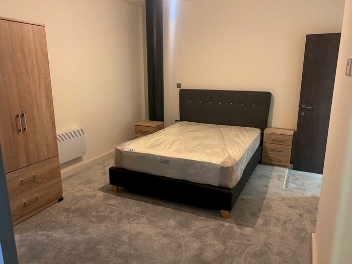 2 Bedroom Apartment To Rent In Cape Street, Bradford, West Yorkshire, BD1