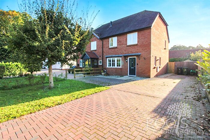 3 Bedroom Semi-Detached House For Sale In Middle Farm Cottages, Down End, Chieveley, Newbury, RG20