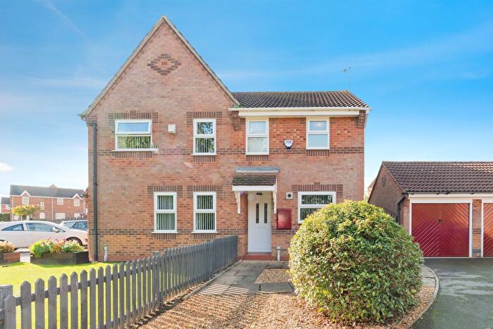 2 Bedroom Semi Detached House For Sale In Holm Drive, Elton, Chester, CH2