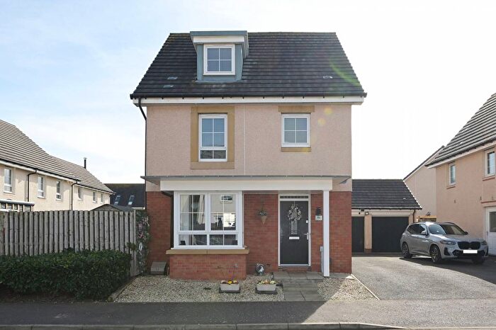4 Bedroom Detached House For Sale In Doctor Gracie Drive, Edinburgh, Prestonpans, EH32