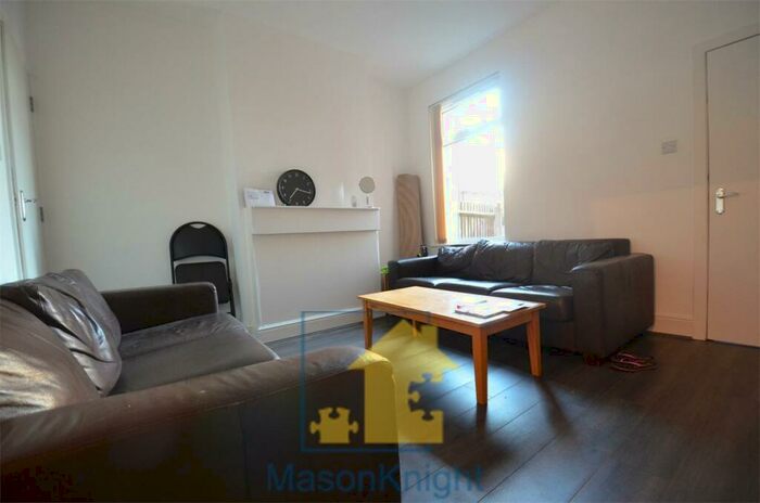 5 Bedroom Terraced House To Rent In Manilla Road, Selly Oak, B29