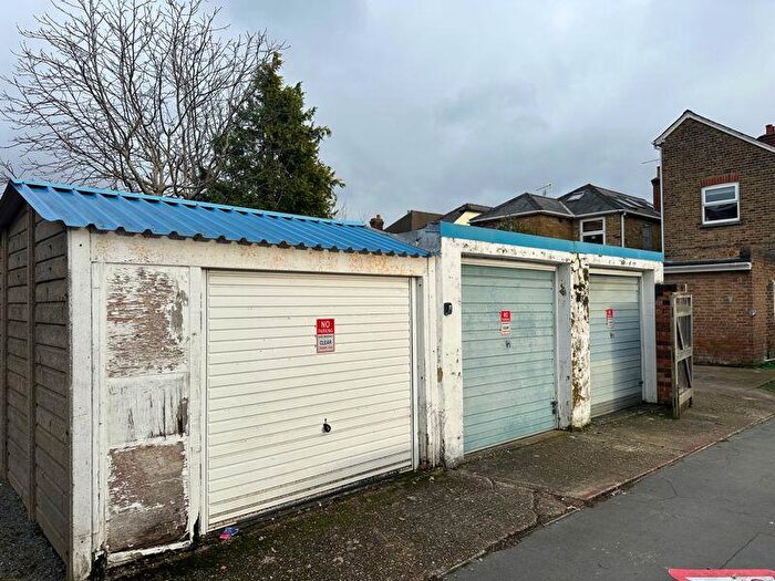 Garage / Parking To Rent In Terrace Road, Walton-On-Thames, KT12