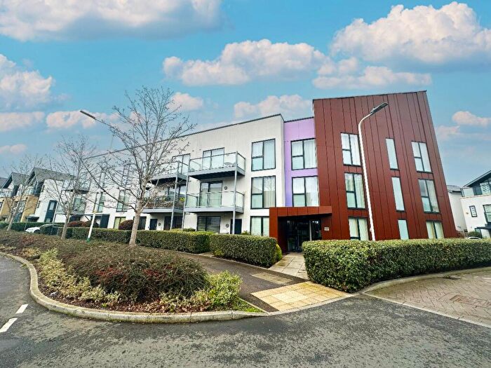 1 Bedroom Flat To Rent In Flat, Denmark Lodge, St. Clements Avenue, Romford, RM3