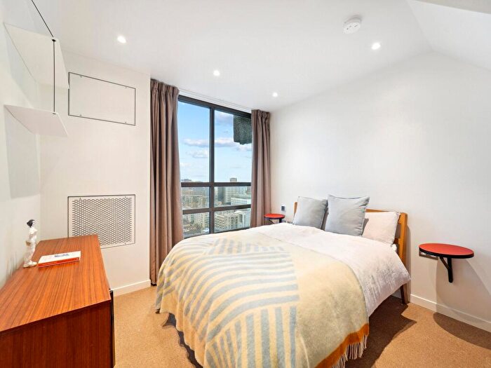 2 Bedroom Apartment To Rent In Balfron Tower, St. Leonards Road, E14
