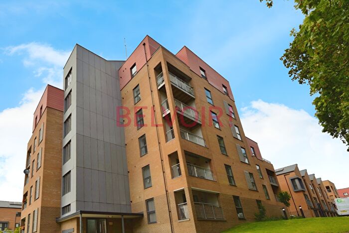 2 Bedroom Flat For Sale In Mansfield Park Street, Southampton, SO18