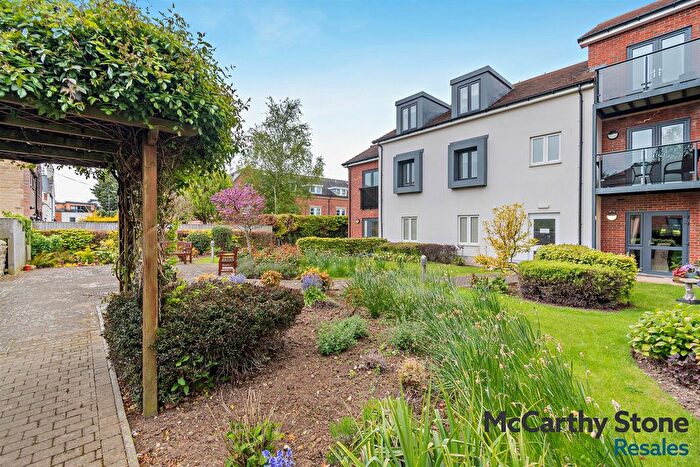 1 Bedroom Flat For Sale In Alder View Court, A Newby Farm Road, Scarborough, YO12