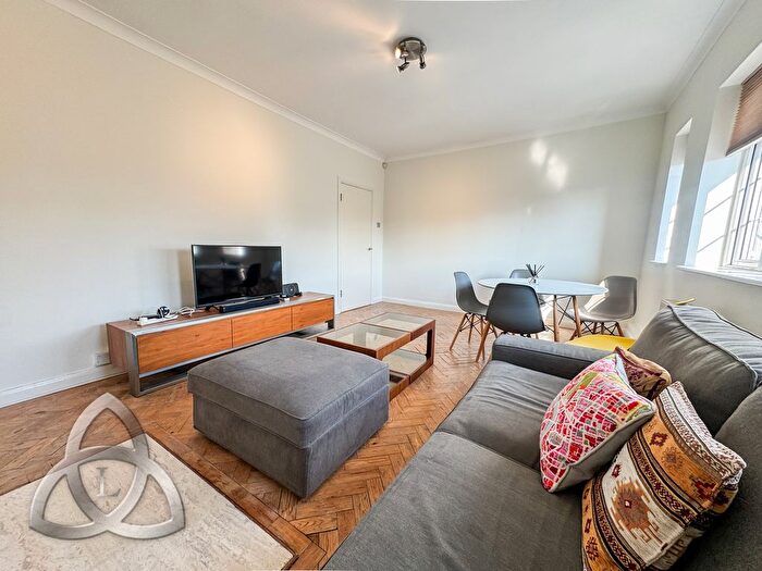 2 Bedroom Flat To Rent In St. Pauls Avenue, NW2