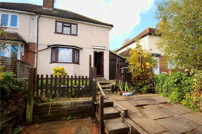 3 Bedroom Detached House To Rent In Woodside Road, Guildford, Surrey, GU2