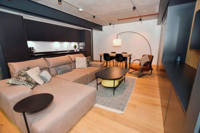 2 Bedroom Flat To Rent In Phoenix, Chapeltown Street, Ancoats, Manchester, M1