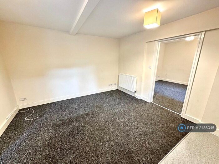 1 Bedroom Flat To Rent In Westgate House, Grantham, NG31