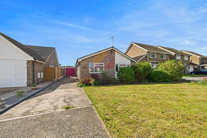 3 Bedroom Bungalow For Sale In Poplar Way, Kirby Cross, CO13