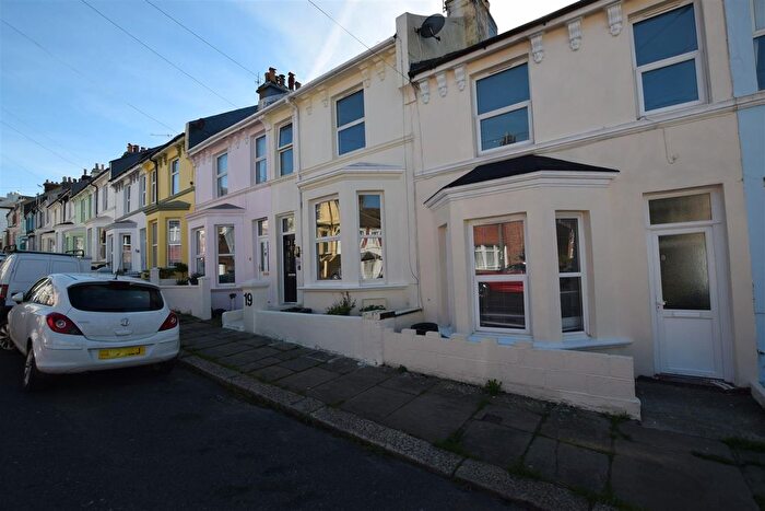 3 Bedroom Terraced House To Rent In St. Marys Road, Hastings, TN34