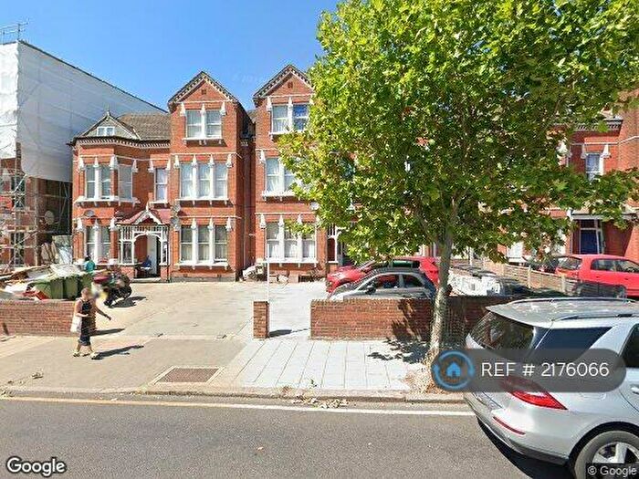 Studio To Rent In Herne Hill, London, SE24