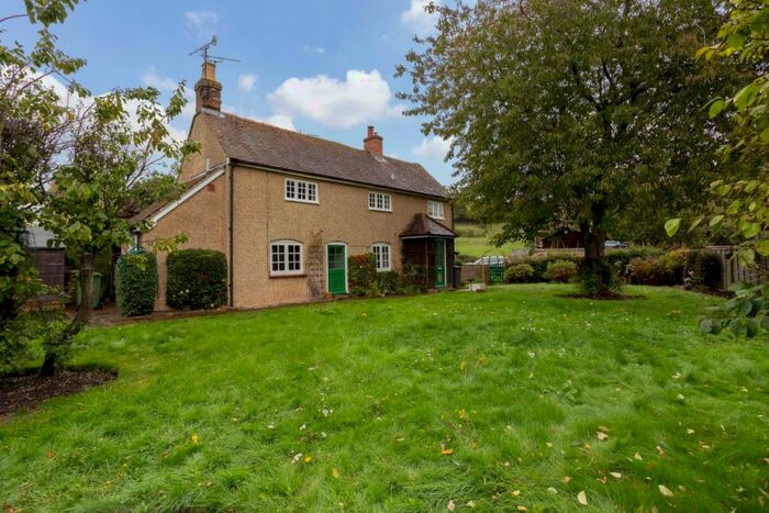 2 Bedroom Detached House To Rent In Church Street Hurstbourne Tarrant, SP11