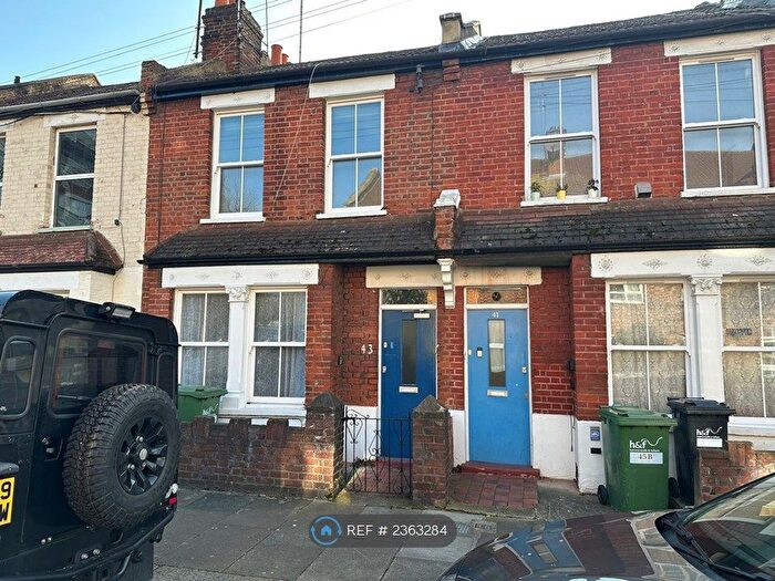 1 Bedroom Flat To Rent In Claxton Grove, London, W6