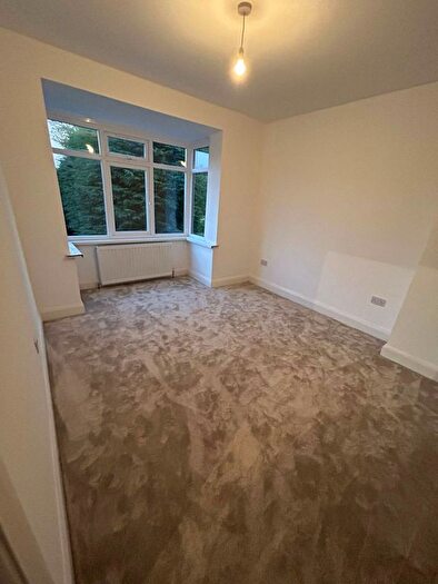 4 Bedroom Semi-Detached House To Rent In Stocksfield Avenue, Newcastle Upon Tyne, NE5