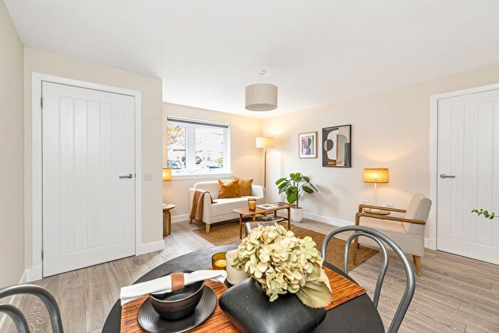 1 Bedroom Flat For Sale In A, Saughtonhall Drive, Edinburgh, EH12