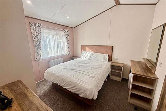 2 Bedroom Lodge For Sale In Willerby Malton Elite, Moffat Manor, Beattock, Moffat, Dumfries And Galloway, DG10 - Photo 7