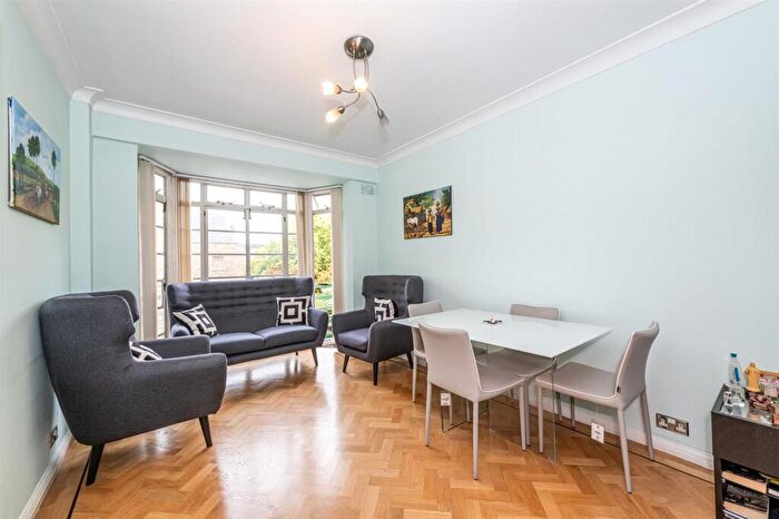 1 Bedroom Flat For Sale In Dorset House, Gloucester Place, London, NW1