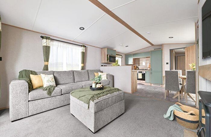 2 Bedroom Caravan For Sale In Forest Town, Mansfield, NG19