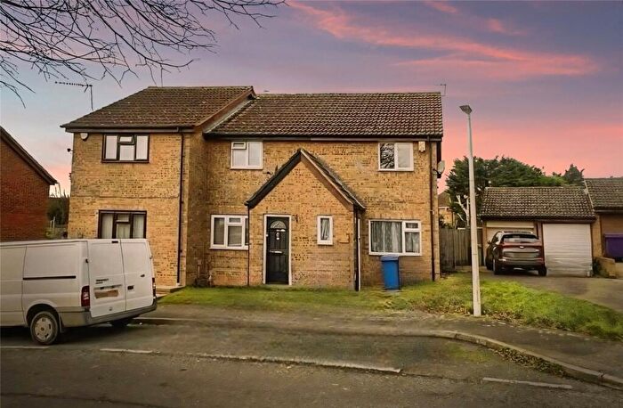 2 Bedroom End Of Terrace House For Sale In Hazebrouck Road, Faversham, Kent, ME13