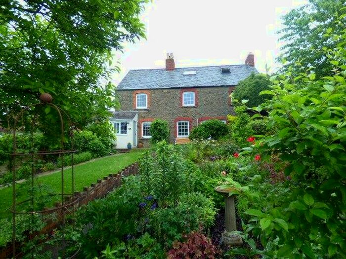 3 Bedroom Terraced House To Rent In Tuthill Cottage, GL15