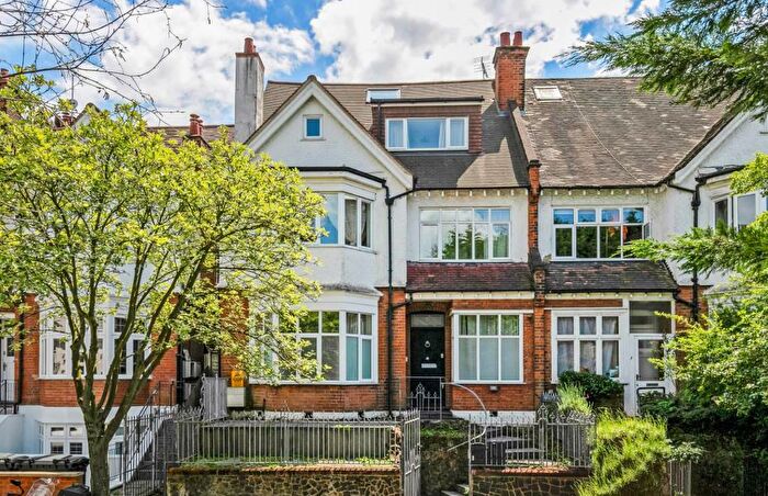 4 Bedroom Terraced House To Rent In Burgess Hill, The Hocrofts, NW2