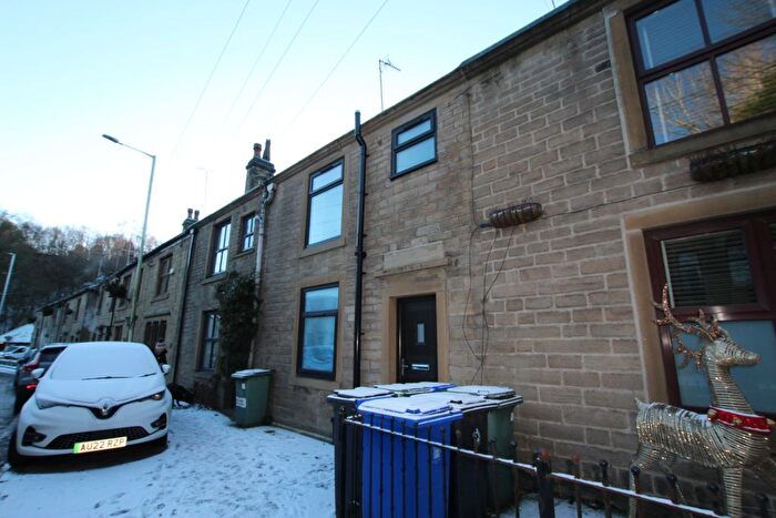 3 Bedroom Terraced House To Rent In Market Street, Whitworth, Rochdale, OL12
