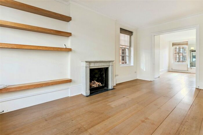 3 Bedroom Flat To Rent In Old Brompton Road, London, SW5