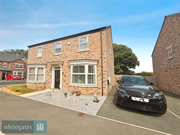 3 Bedroom Semi Detached House For Sale In Paddock Close, Brierley, S72