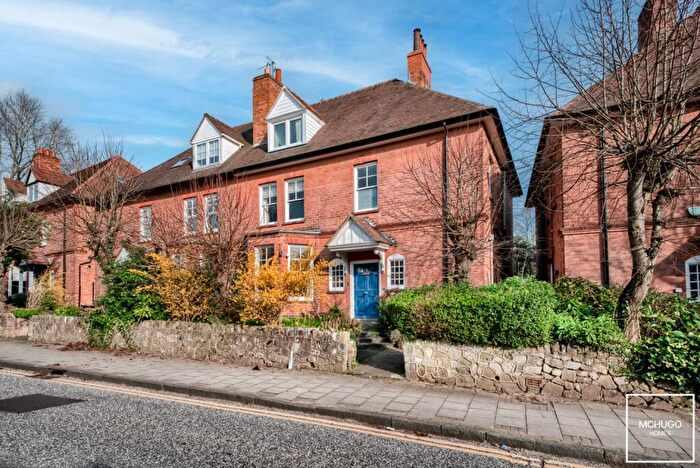 5 Bedroom Semi Detached House For Sale In Barnsley Road, Harborne, B17