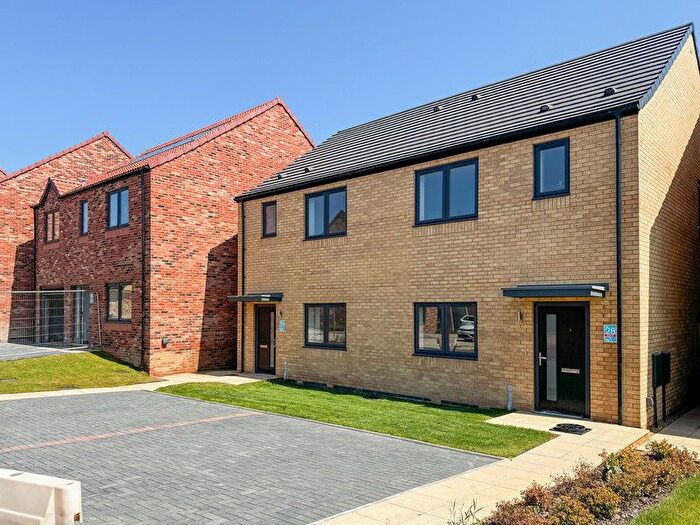 3 Bedroom Semi Detached House For Sale In Joseph Banks Drive, Whitby, North Yorkshire, YO22