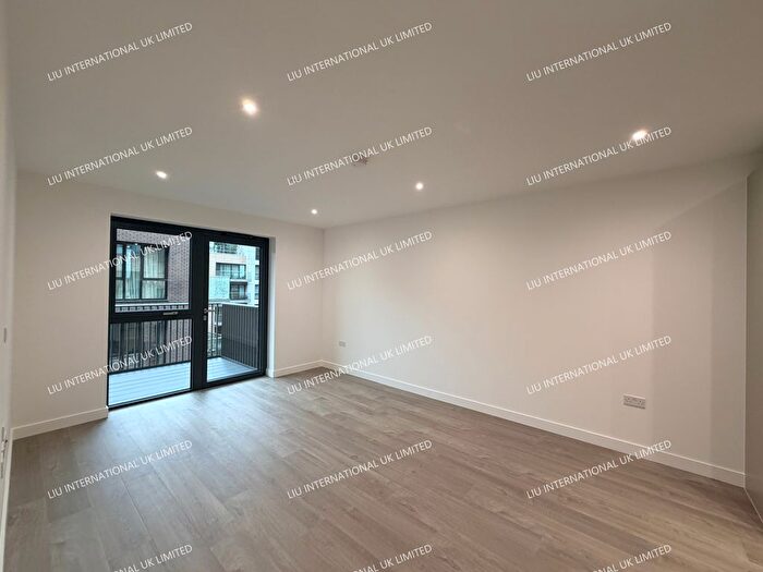 1 Bedroom Flat To Rent In Damsel Grove, London, N4